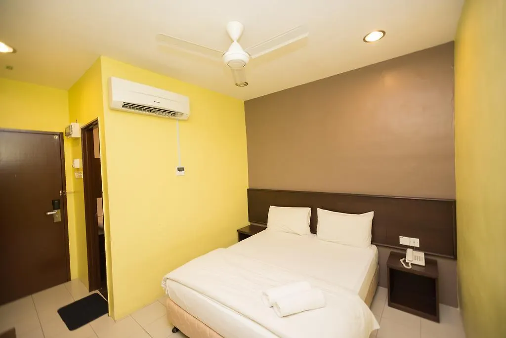 Bary Inn, Klia & Klia2 - 24 Hours Free Airport Pick-Up Sepang Malaysia