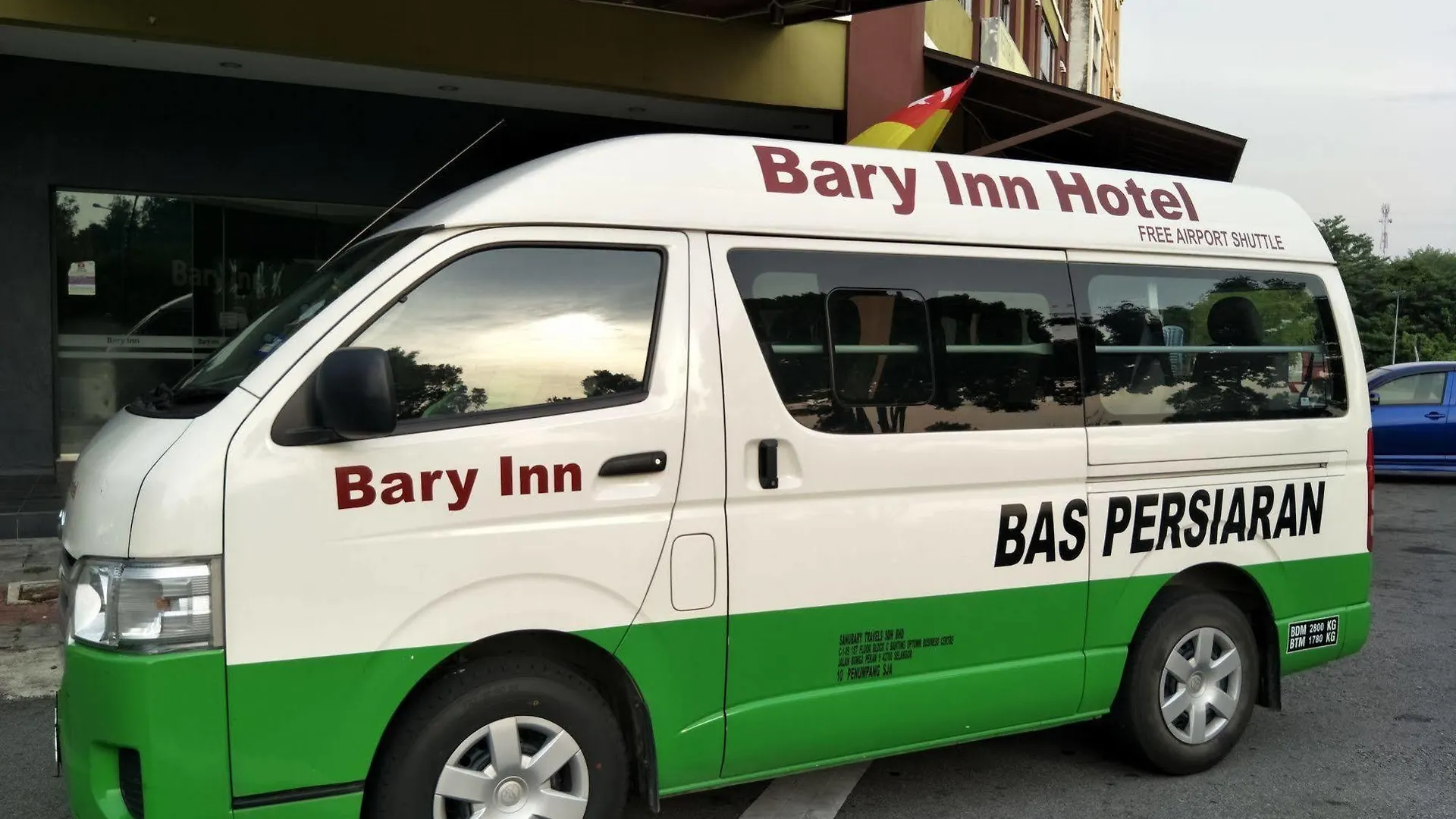 Bary Inn, Klia & Klia2 - 24 Hours Free Airport Pick-Up Sepang Hotel